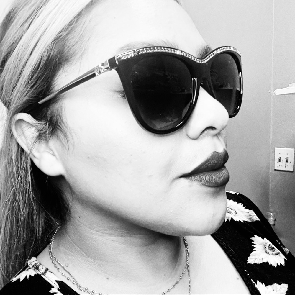 FINAL SALE 🔥Michael kors sunglasses - Picture 5 of 16